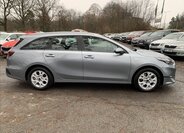 KIA Ceed 4