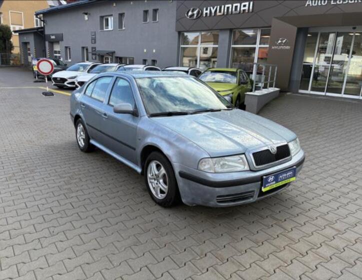 Škoda Octavia 1