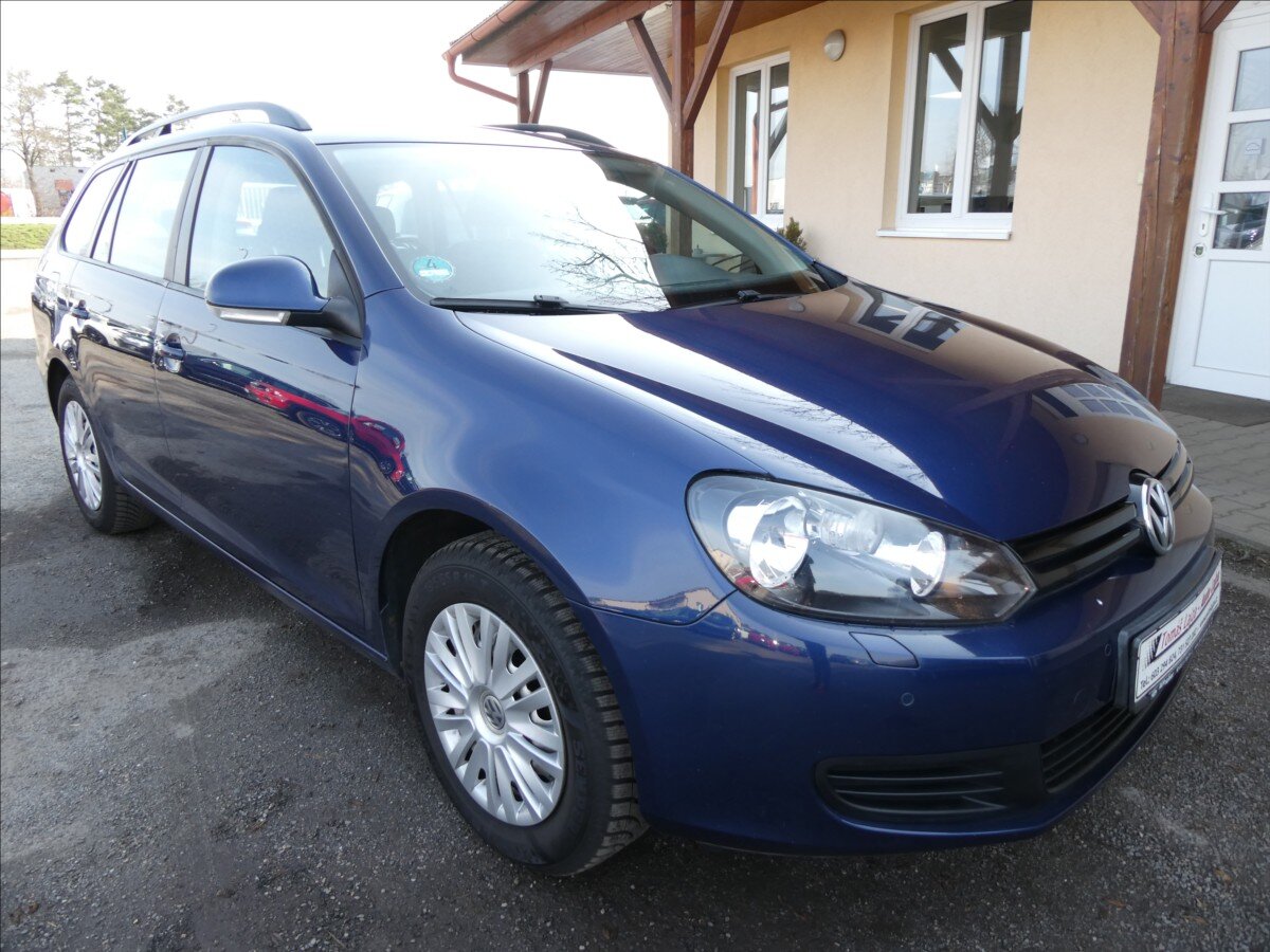 Volkswagen Golf Kombi 1,2 l 77 kw