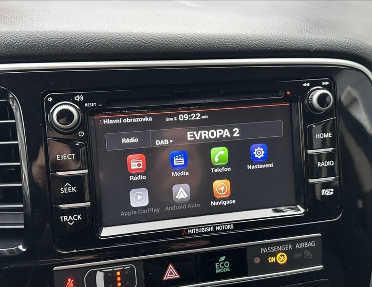 Mitsubishi Outlander SUV 2,0 l 110 kw