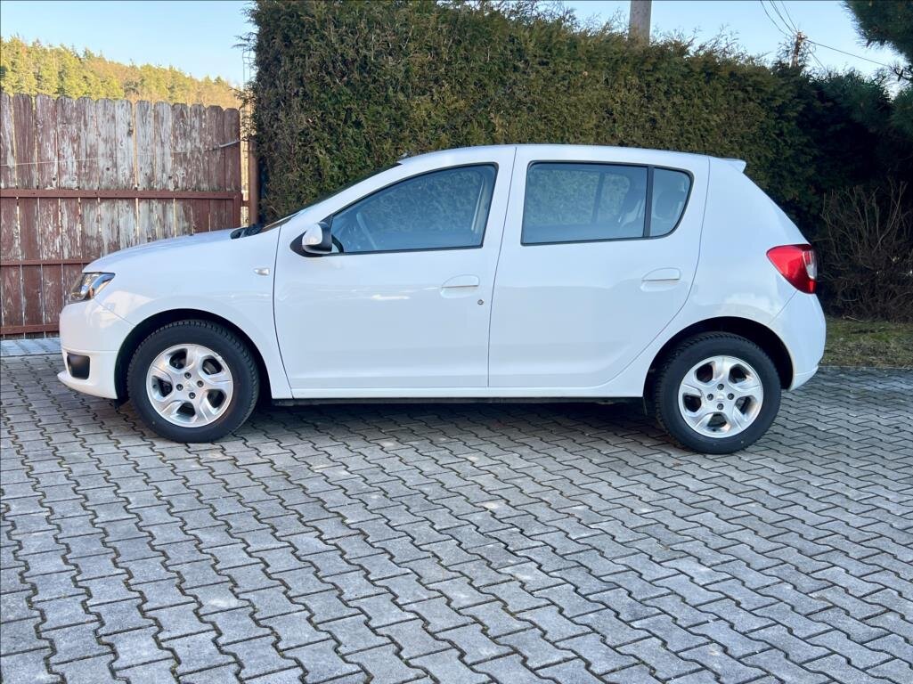 Dacia Sandero Hatchback 1,1 l 55 kw