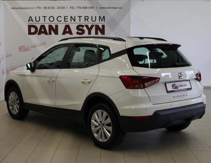 Seat Arona 6