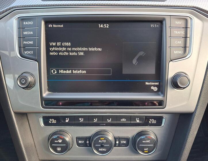 Volkswagen Passat 24