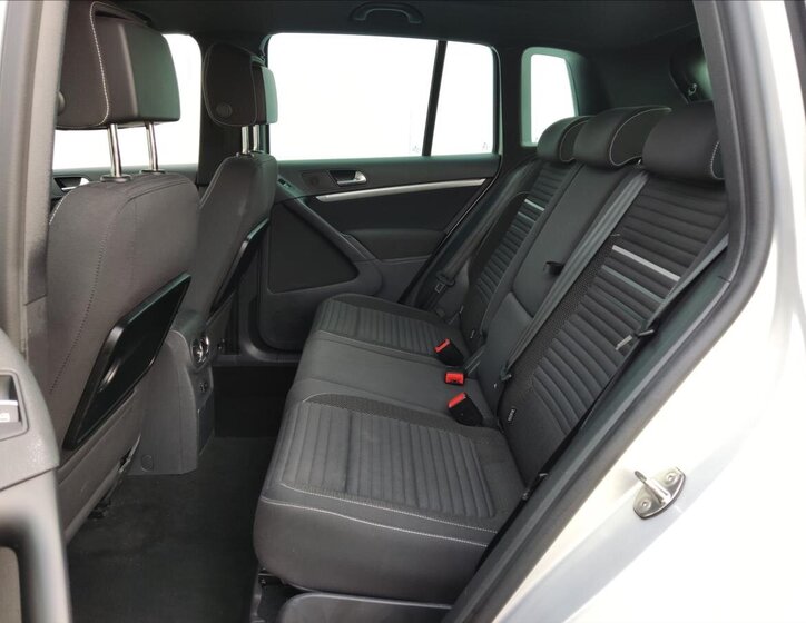 Volkswagen Tiguan SUV / Terénní 2,0 l 130 kw