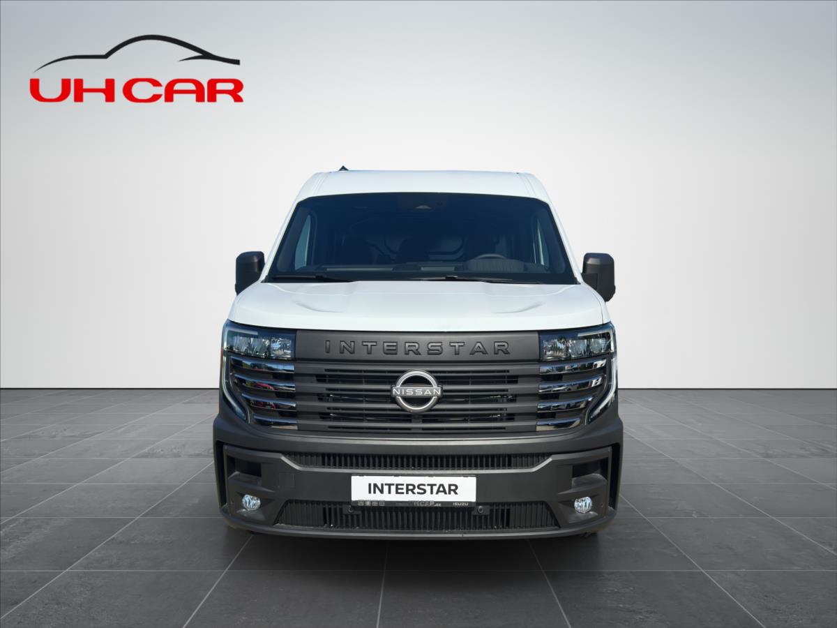 Nissan Interstar