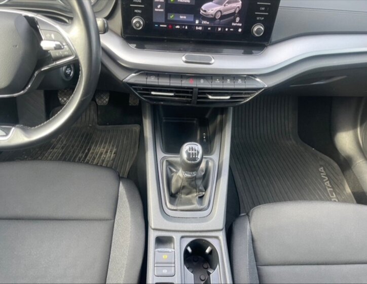 Škoda Octavia Kombi 999,0 81 kw
