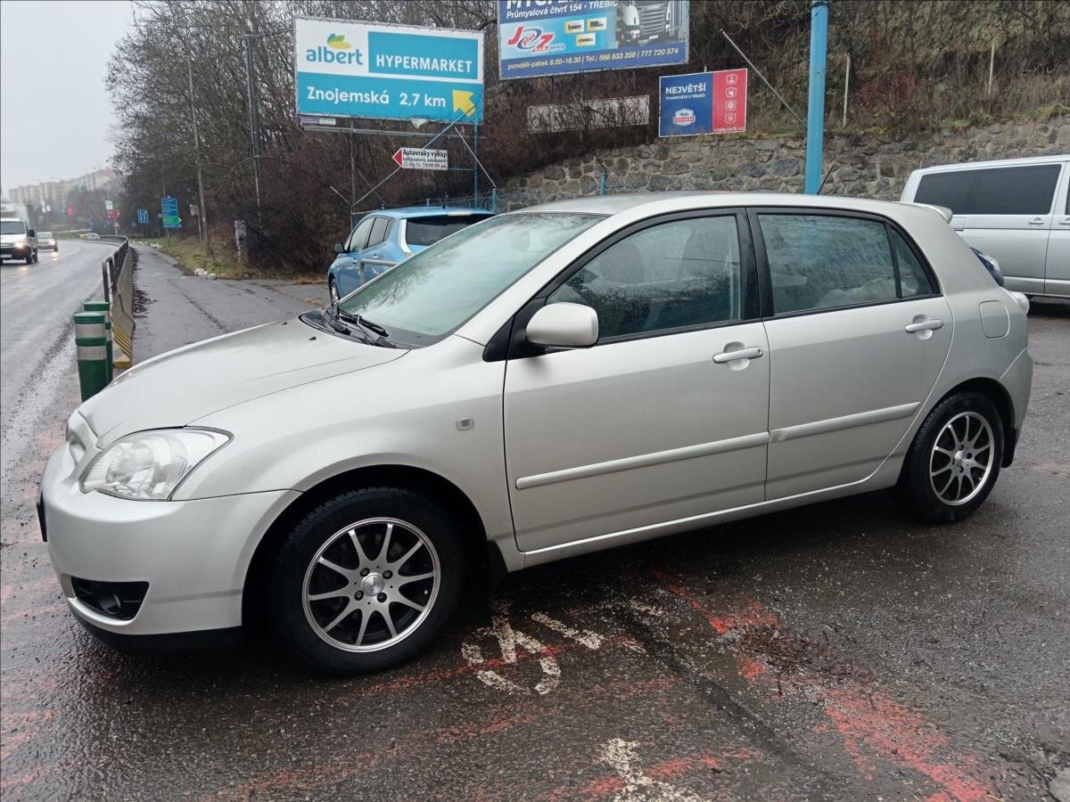 Toyota Corolla Hatchback 1,4 l 66 kw