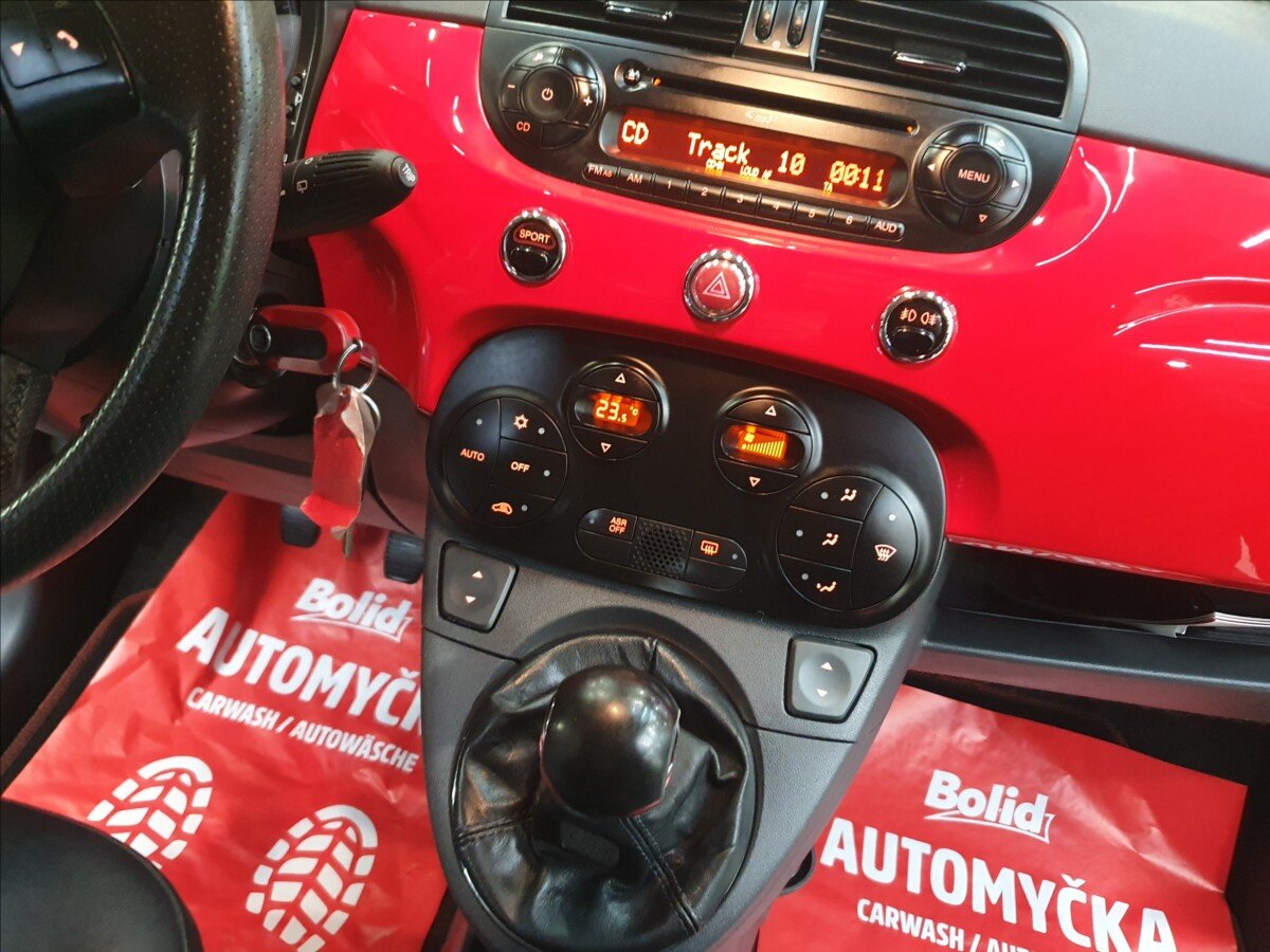 Fiat 500 Hatchback 1,4 l 74 kw