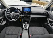 Toyota Yaris Cross 15