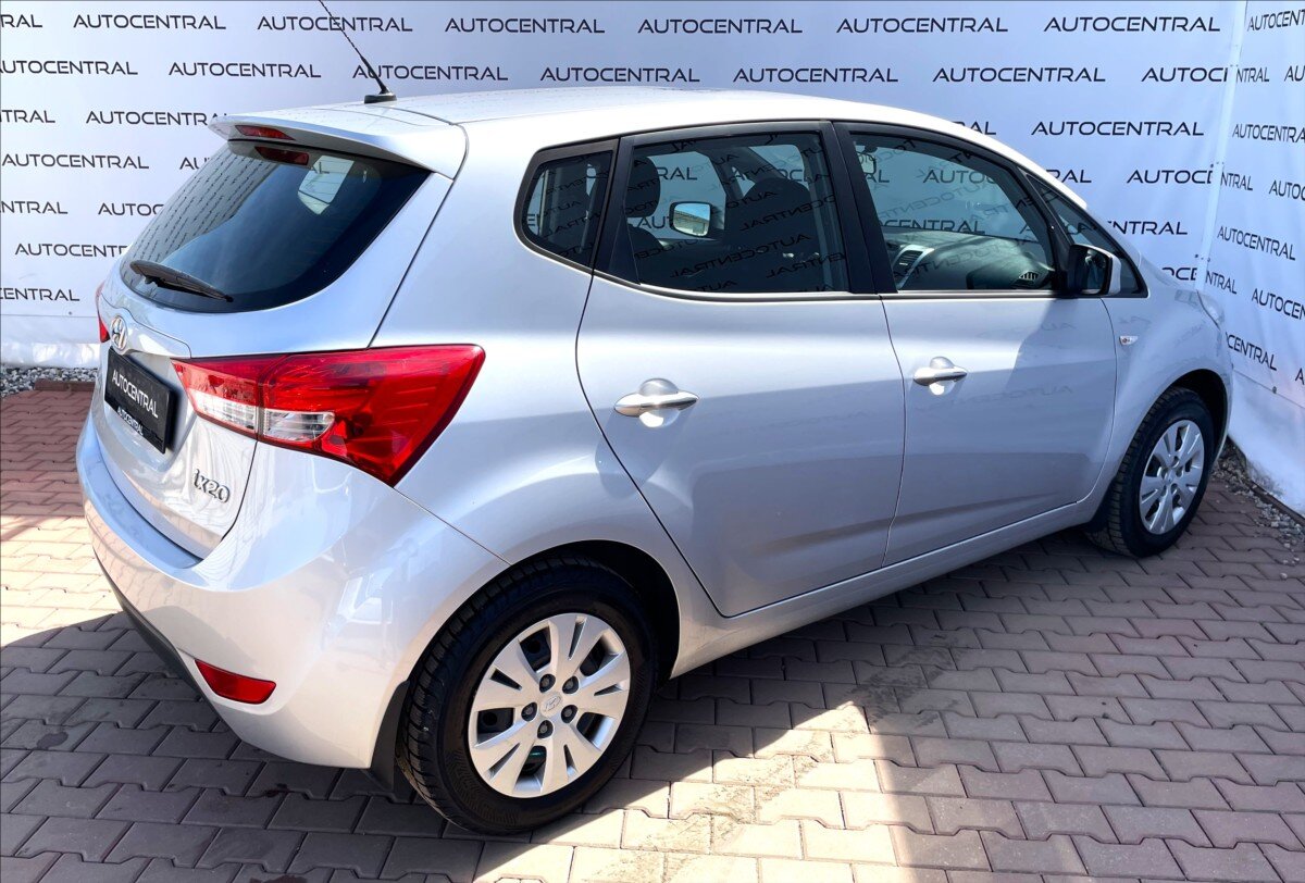 Hyundai ix20 MPV 1,4 l 66 kw