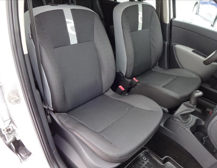 Renault Clio Kombi 1,5 l 50 kw