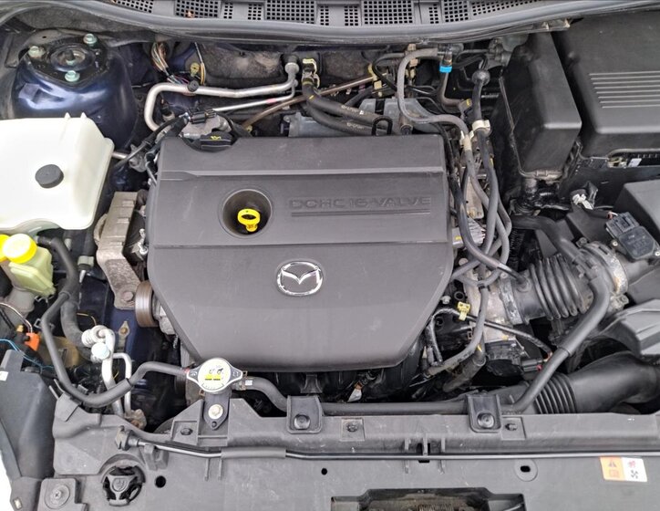 Mazda 5 24