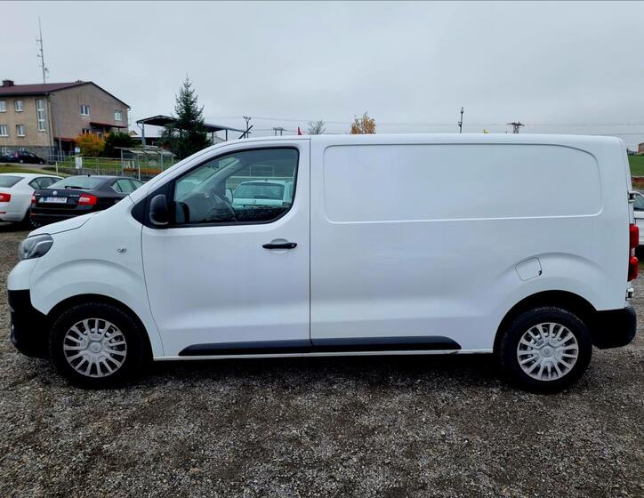Toyota ProAce 4