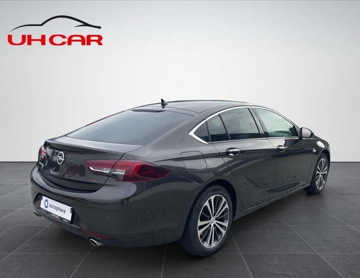 Opel Insignia Liftback 2,0 l 154 kw