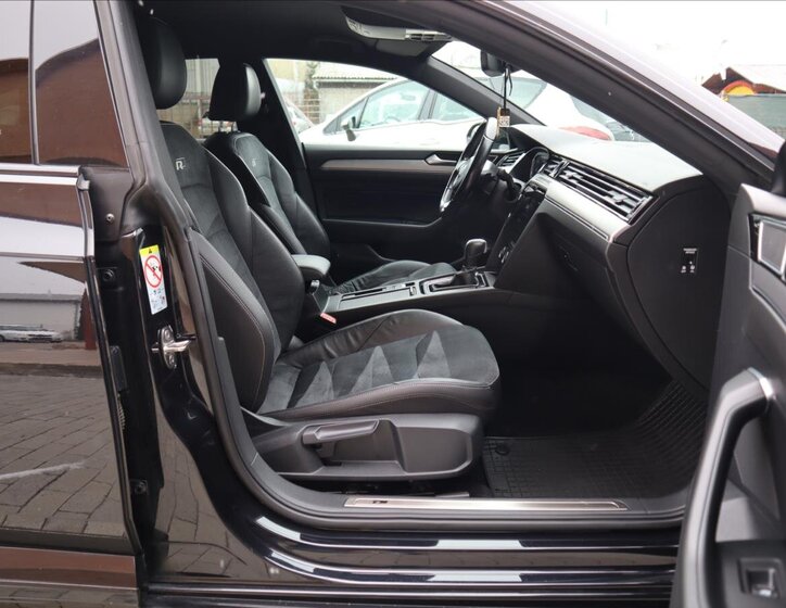 Volkswagen Arteon Hatchback 2,0 l 140 kw