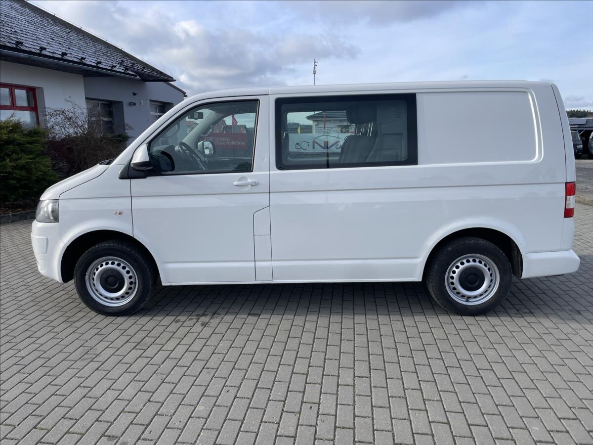 Volkswagen Transporter Kombi 2,0 l 75 kw