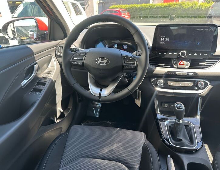 Hyundai i30 9