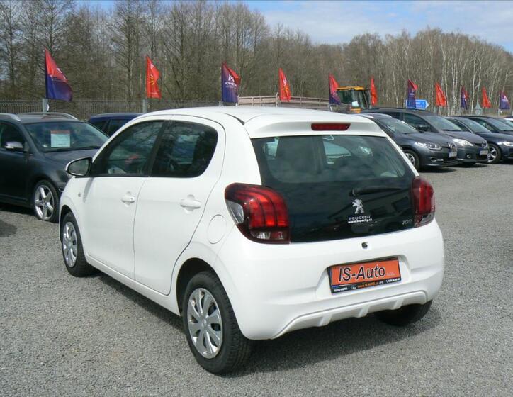Peugeot 108 5