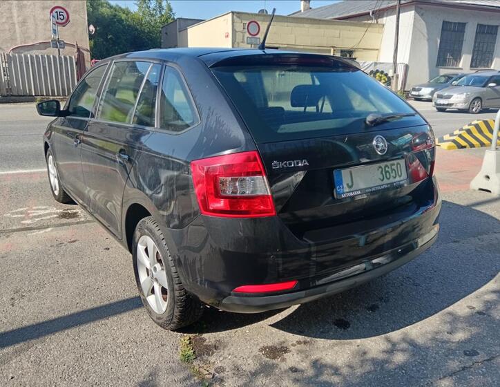 Škoda Rapid 9