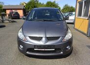 Mitsubishi Grandis 2