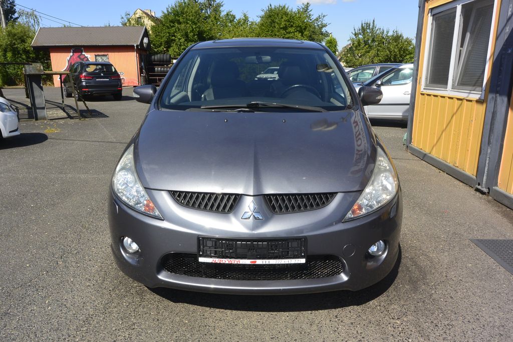 Mitsubishi Grandis