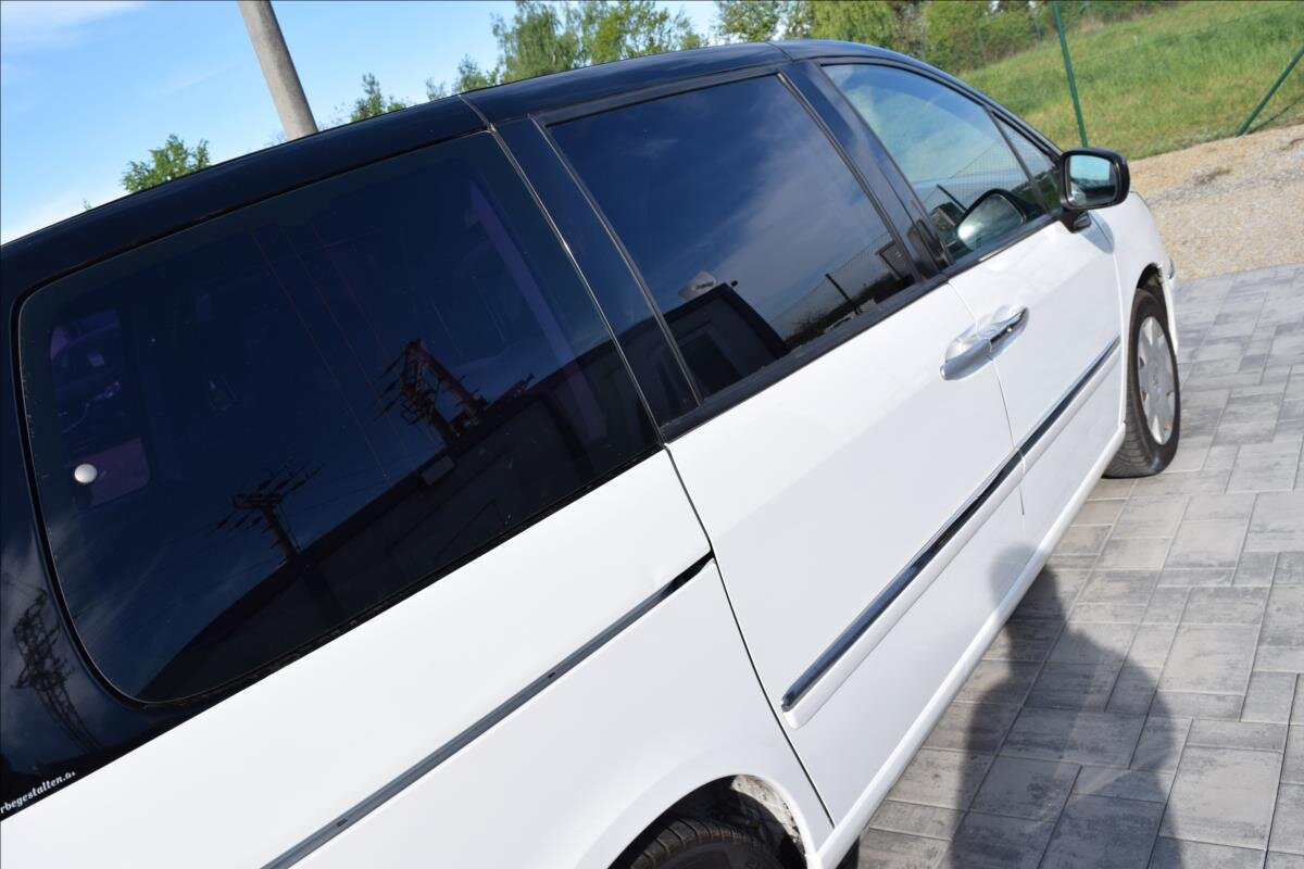 Peugeot 807 MPV 2,0 l 100 kw