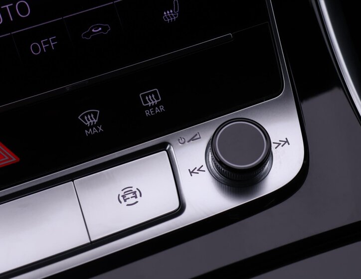 Audi Q8 SUV / Terénní 3,0 l 250 kw