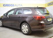 Opel Astra Kombi 2,0 l 121 kw
