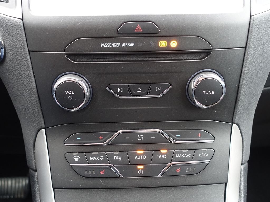 Ford S-MAX MPV 2,0 l 110 kw