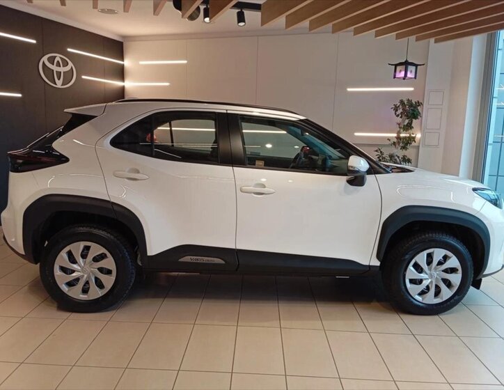 Toyota Yaris Cross 5