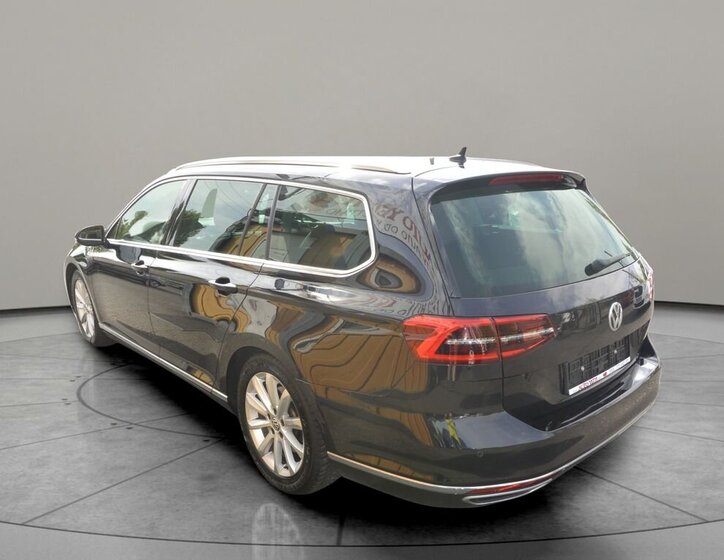 Volkswagen Passat Kombi 2,0 l 176 kw