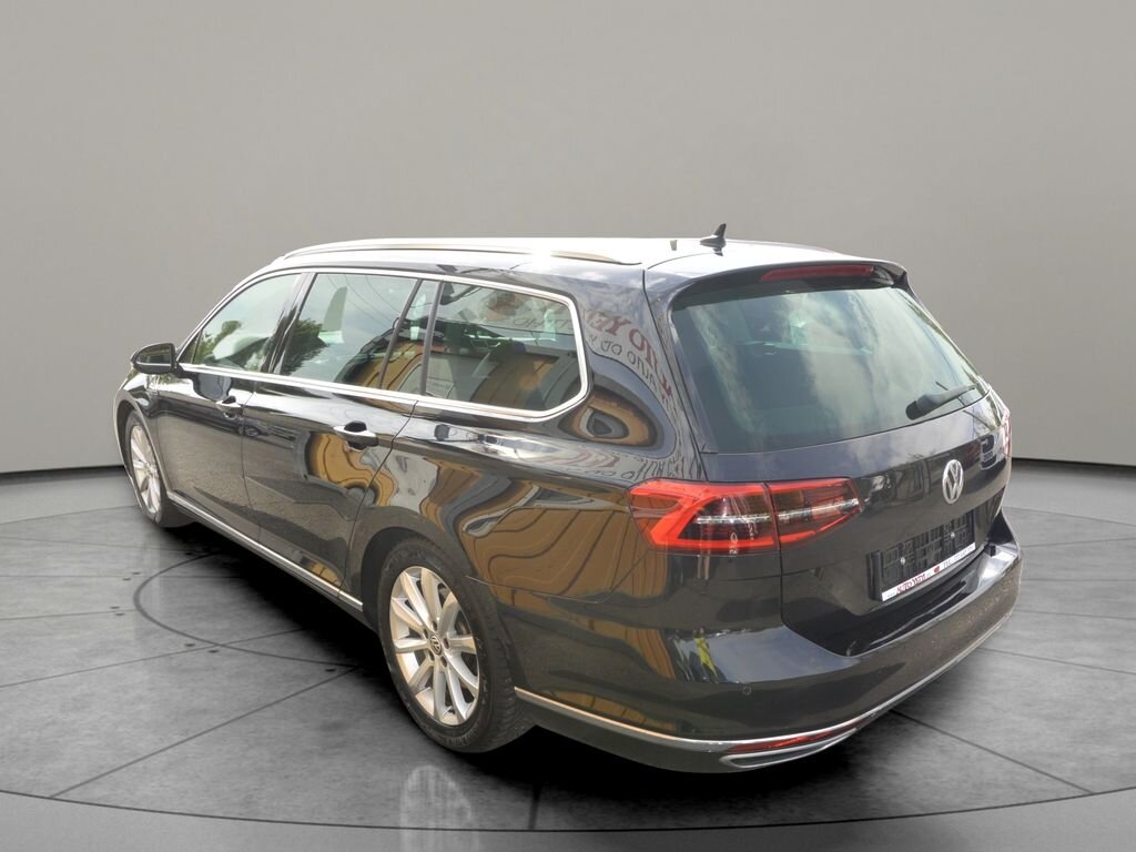 Volkswagen Passat Kombi 2,0 l 176 kw