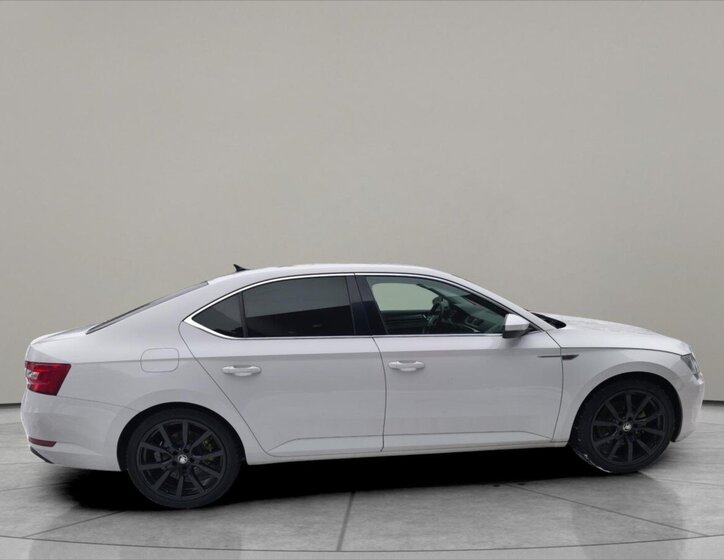 Škoda Superb Sedan 2,0 l 110 kw