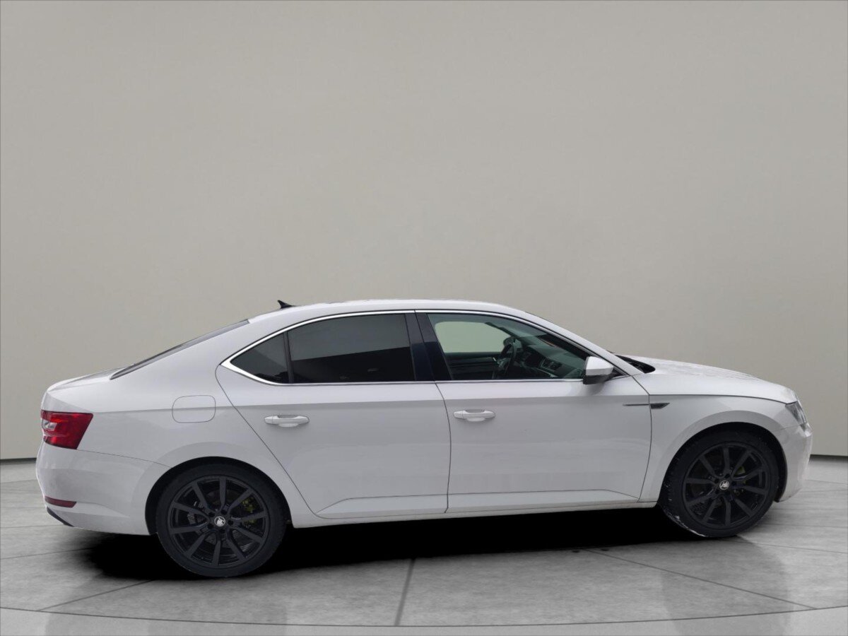 Škoda Superb Sedan 2,0 l 110 kw