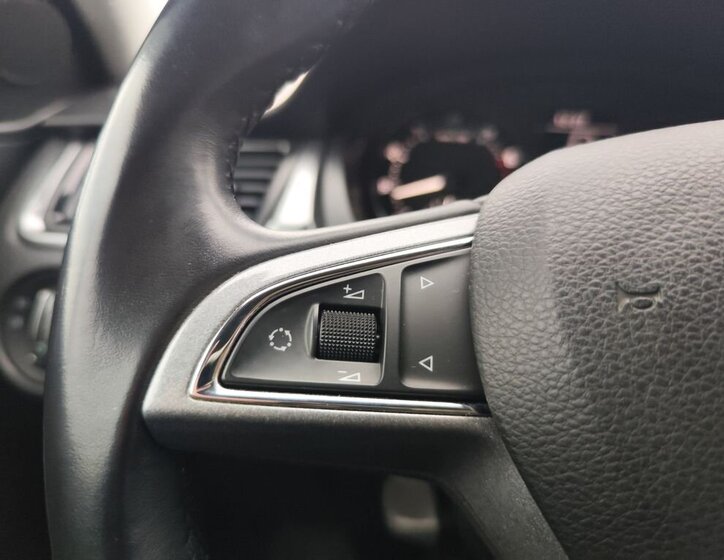 Škoda Rapid Liftback 1,2 l 77 kw