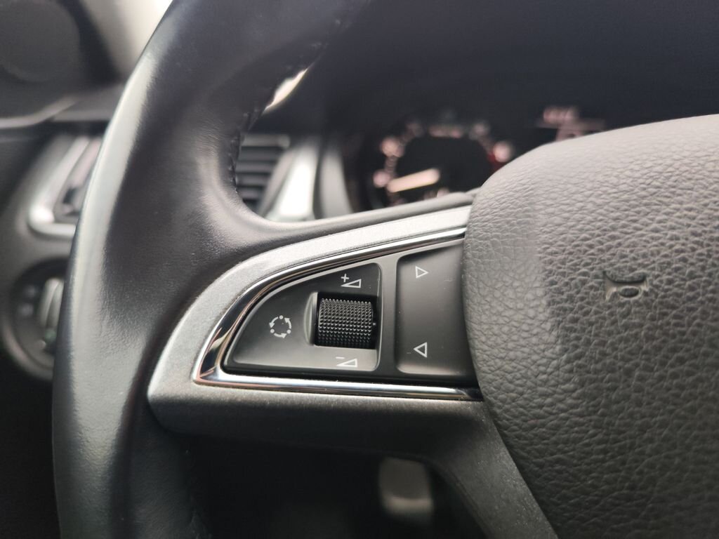 Škoda Rapid Liftback 1,2 l 77 kw