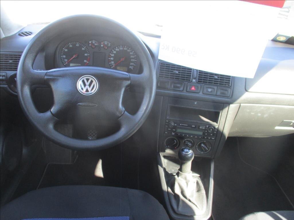 Volkswagen Golf Hatchback 1,6 l 77 kw