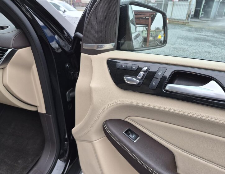 Mercedes-Benz GLS SUV 3,0 l 190 kw