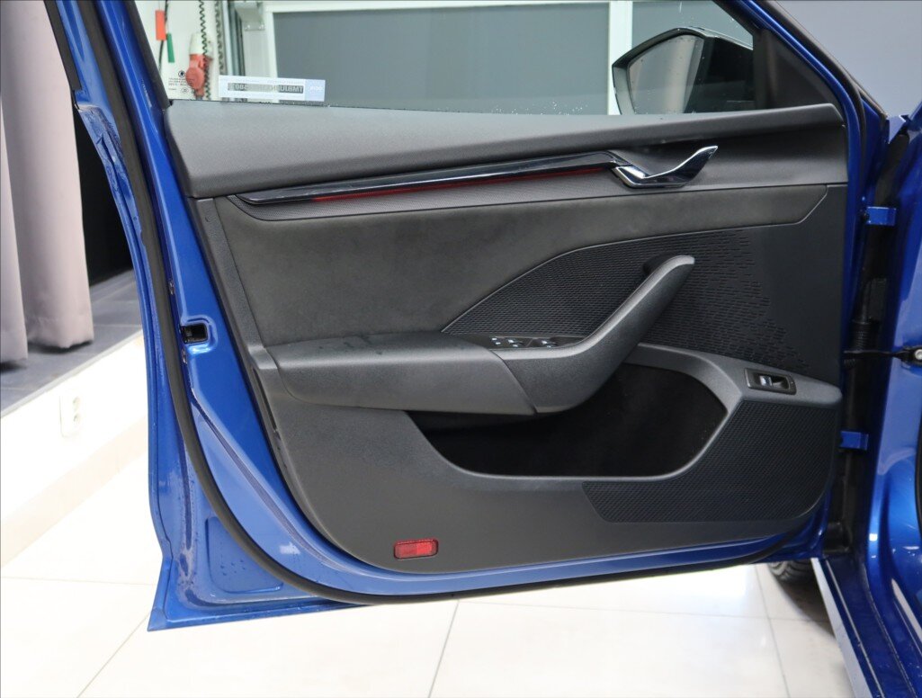 Škoda Octavia Kombi 2,0 l 180 kw