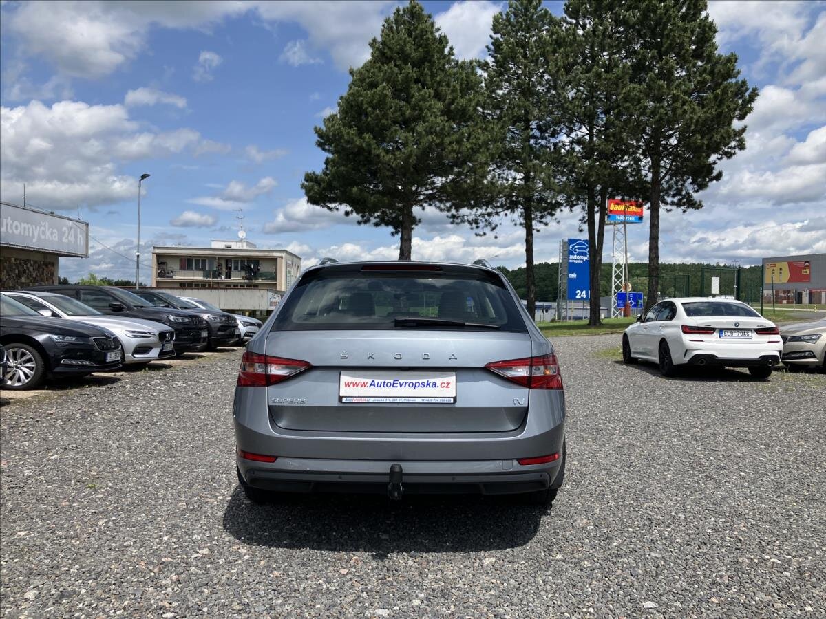 Škoda Superb Kombi 1,4 l 115 kw