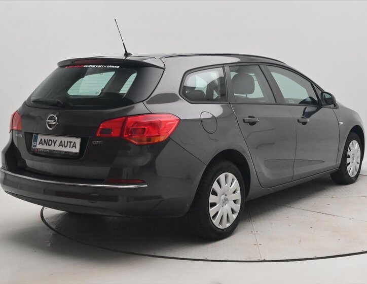 Opel Astra Kombi 1,7 l 81 kw