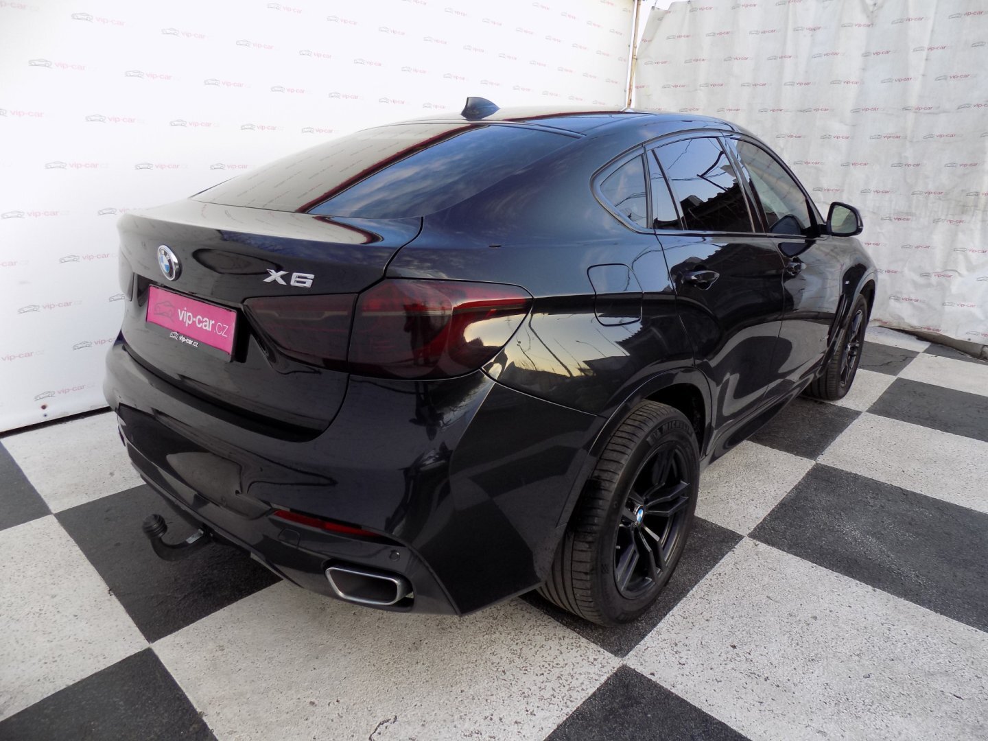 BMW X6 SUV / Terénní 3,0 l 190 kw