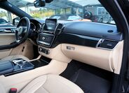 Mercedes-Benz GLE 27