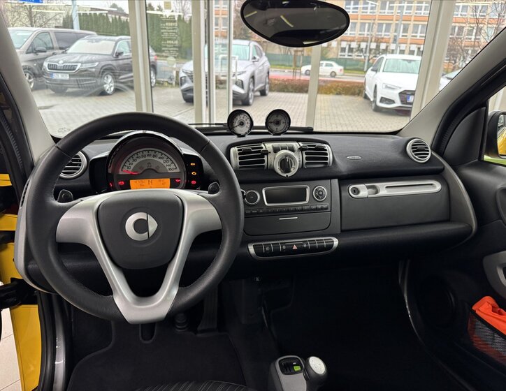 Smart Fortwo 11