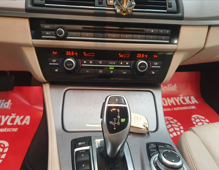 BMW Řada 5 Sedan / Limuzína 3,0 l 230 kw