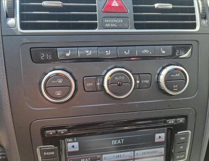 Volkswagen Touran 25