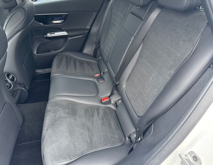 Mercedes-Benz GLC SUV / Terénní 2,0 l 145 kw