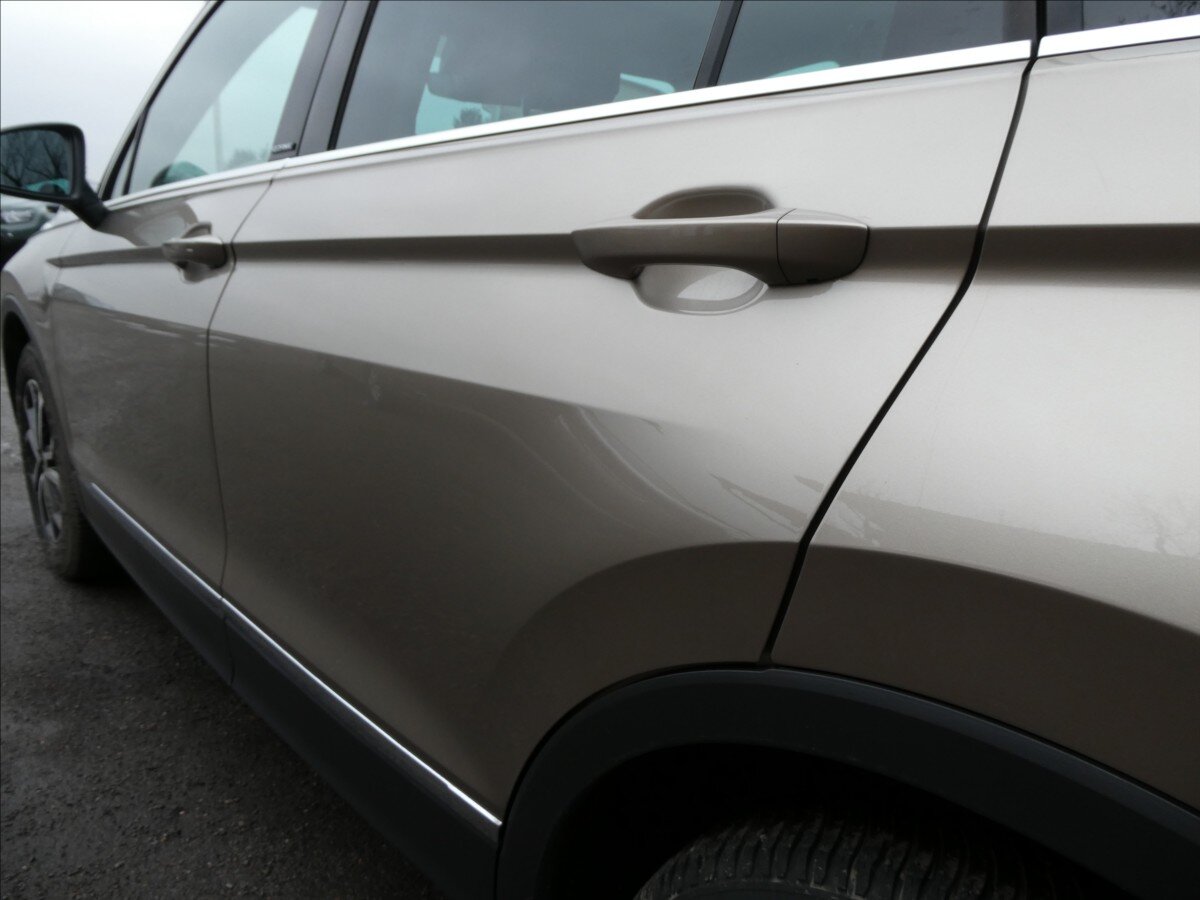 Volkswagen Tiguan SUV / Terénní 2,0 l 110 kw