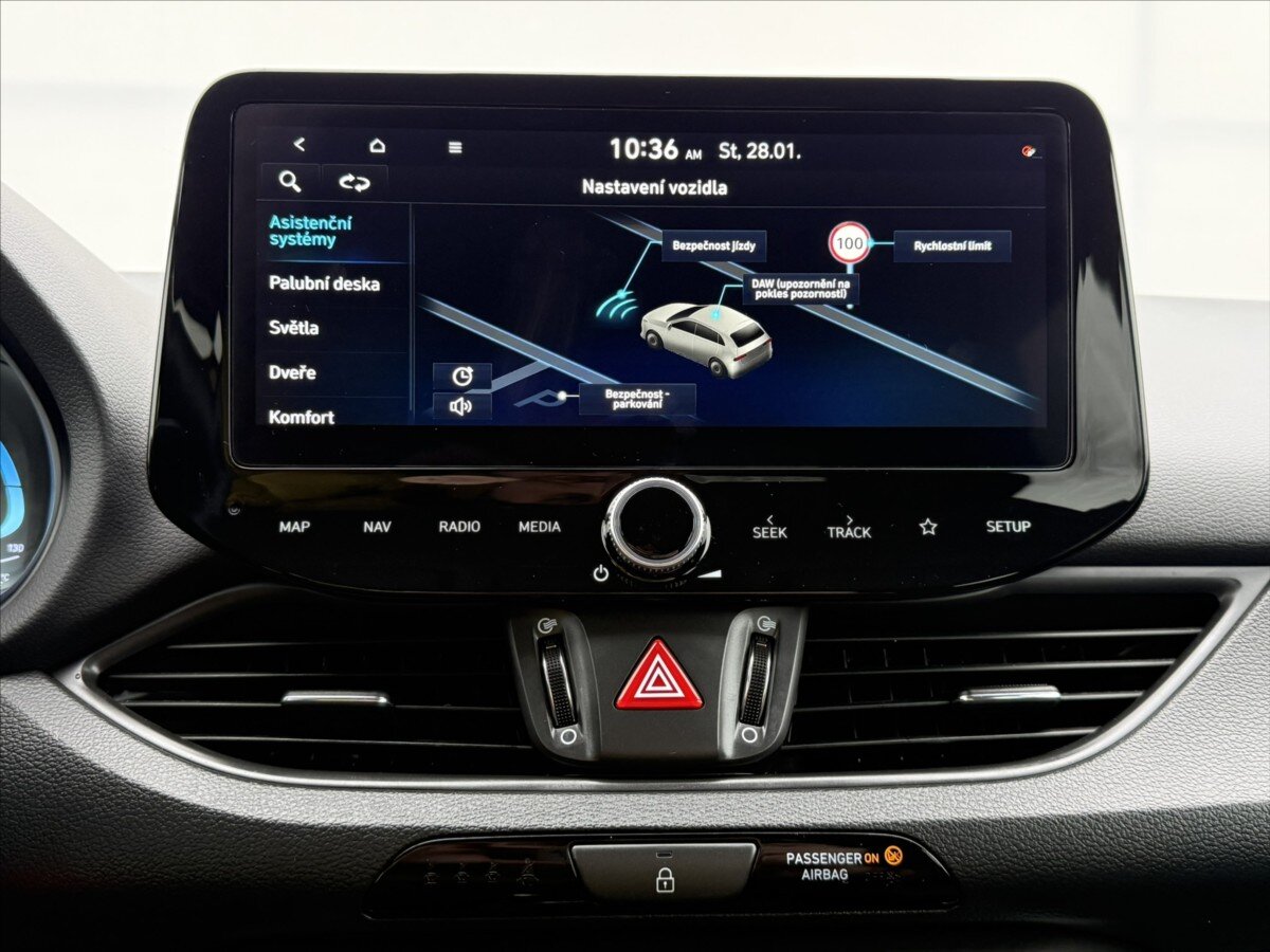 Hyundai i30 Hatchback 1,5 l 71 kw