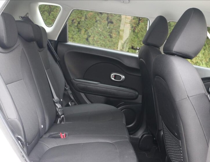 KIA Soul Hatchback 1,6 l 97 kw